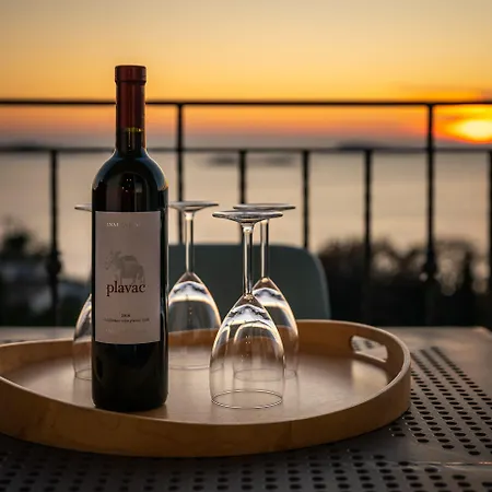 Maria アパート *